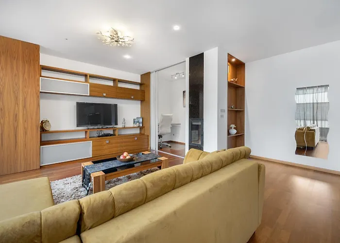 Revon Business Apartment, Dunajska 50, Free Parking
